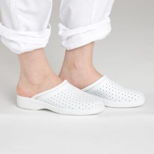 Zueco abierto sanitario unisex blanco KALMA K-870